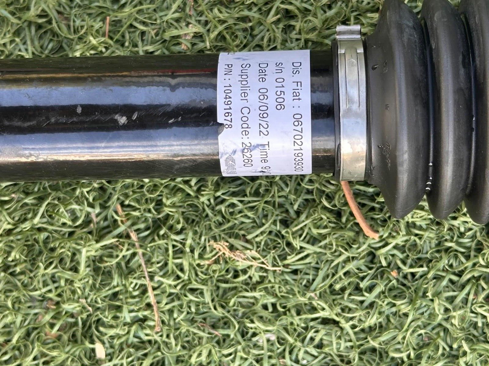 22-24 MASERATI MC20 LEFT AXLE OEM# 10491678