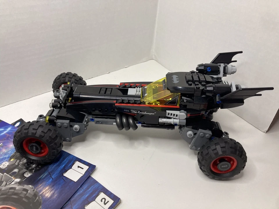 LEGO Batman Movie #70905 Batmobile - Complete, Instructs, 3 Complete Figs - Image 4 of 4