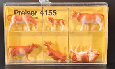 Preiser Set 4155 - Maßstab HO 1:87 - Kühe x 6