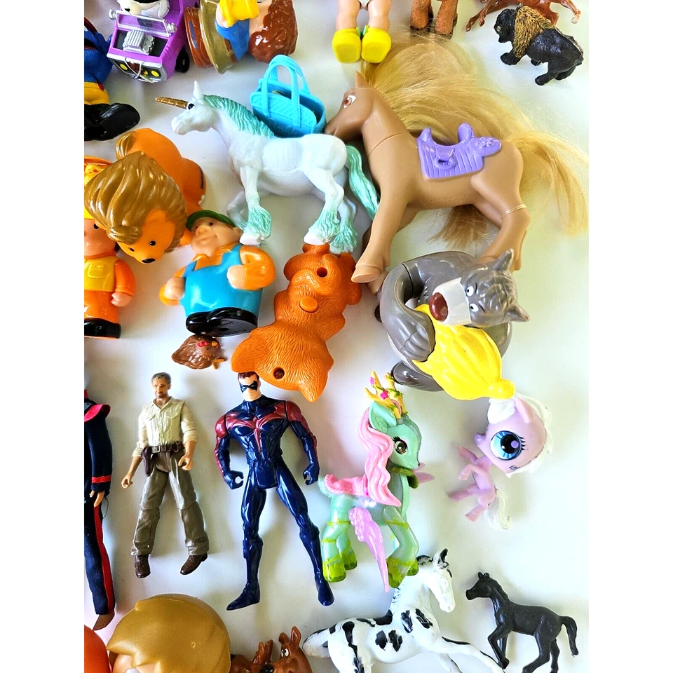 Random Lot Toy Figures Replacements Vintage to Now As Is 50 Plus Cake Toppers - Image 4 of 4