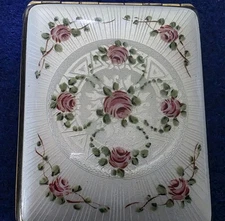  Guilloche Enamel Compact  Marked  FMCO. #832. Please READ The Whole Description