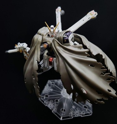 RG Crossbone GUNDAM X1 Titanium Finish Premium Bandai Limited Gebraucht