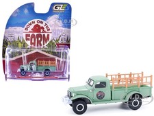 1946 DODGE POWER WAGON PICKUP "STRAWBERRY FARM" 1/64 MODEL BY GREENLIGHT 48110 B