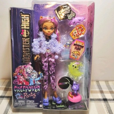 2022 Monster High Creepover Party Clawdeen Wolf w/Pet Crescent  Read Description