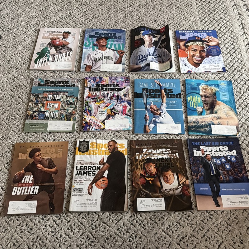 Lot Of 12 Sports Illustrated Magazines mixed years  