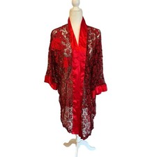 Vtg Victoria s Secret Black Lace Red Satin Floral Appliques Kimono Style Robe