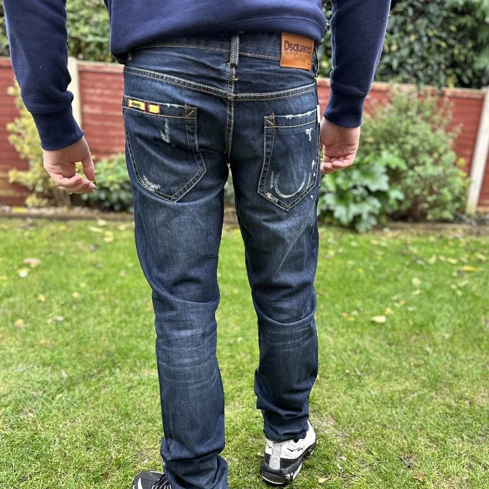 DSquared2 Denim Jeans Men’s Straight Fit Leg W32 L33 Dark Blue Navy Trousers - Image 4 of 4