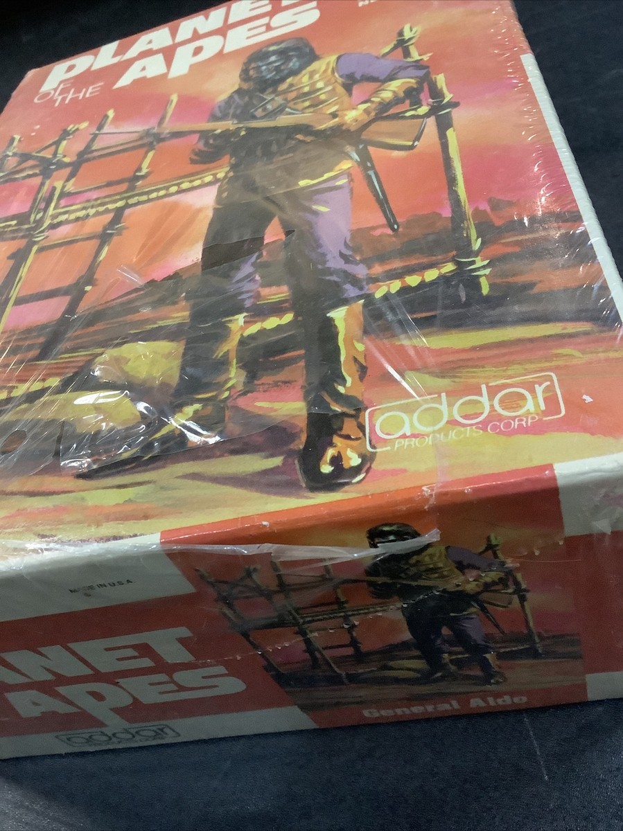 PLANET OF THE APES GENERAL ALDO SNAP TOGETHER SEALED VINTAGE 1973