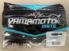 3.5″ Yamamoto YAMATANUKI Grub, Black w/ blue flk,  *** 3 packs of qty 8***