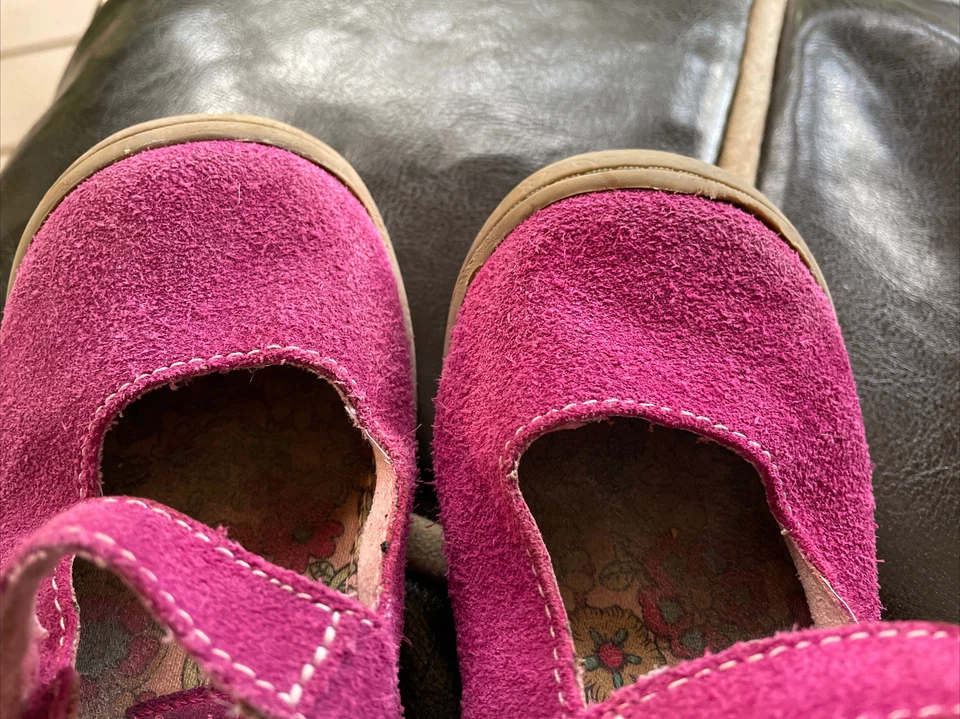 Zapatos Mary Jane de cuero rosa Maggie & Zoe para niñas talla 8 Foto 3 de 4