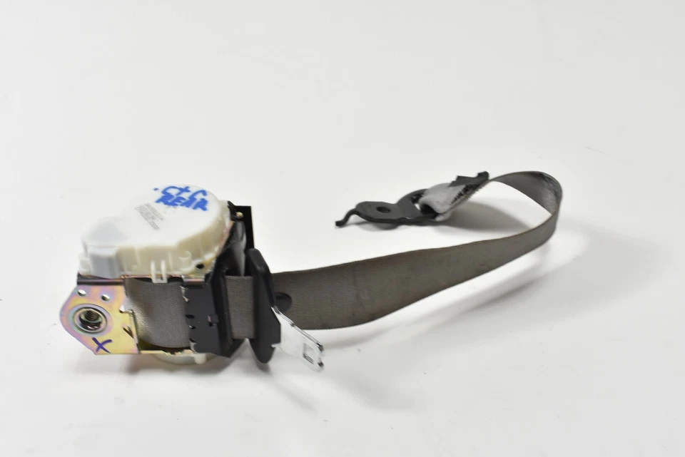 后中心上皮带安全带灰色宝马原始设备制造商 F10 550i 535i 528i 36106864952 — 第 4/4 张图片