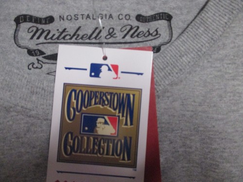 NEW YORK YANKEES MITCHELL & NESS VINTAGE LOGO MENS T SHIRT (LARGE) NWT GRAY COOL - Picture 4 of 5