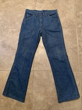 High waisted Wide Leg Boot cut vintage 30 X 30  29  Actual L . 10  rise