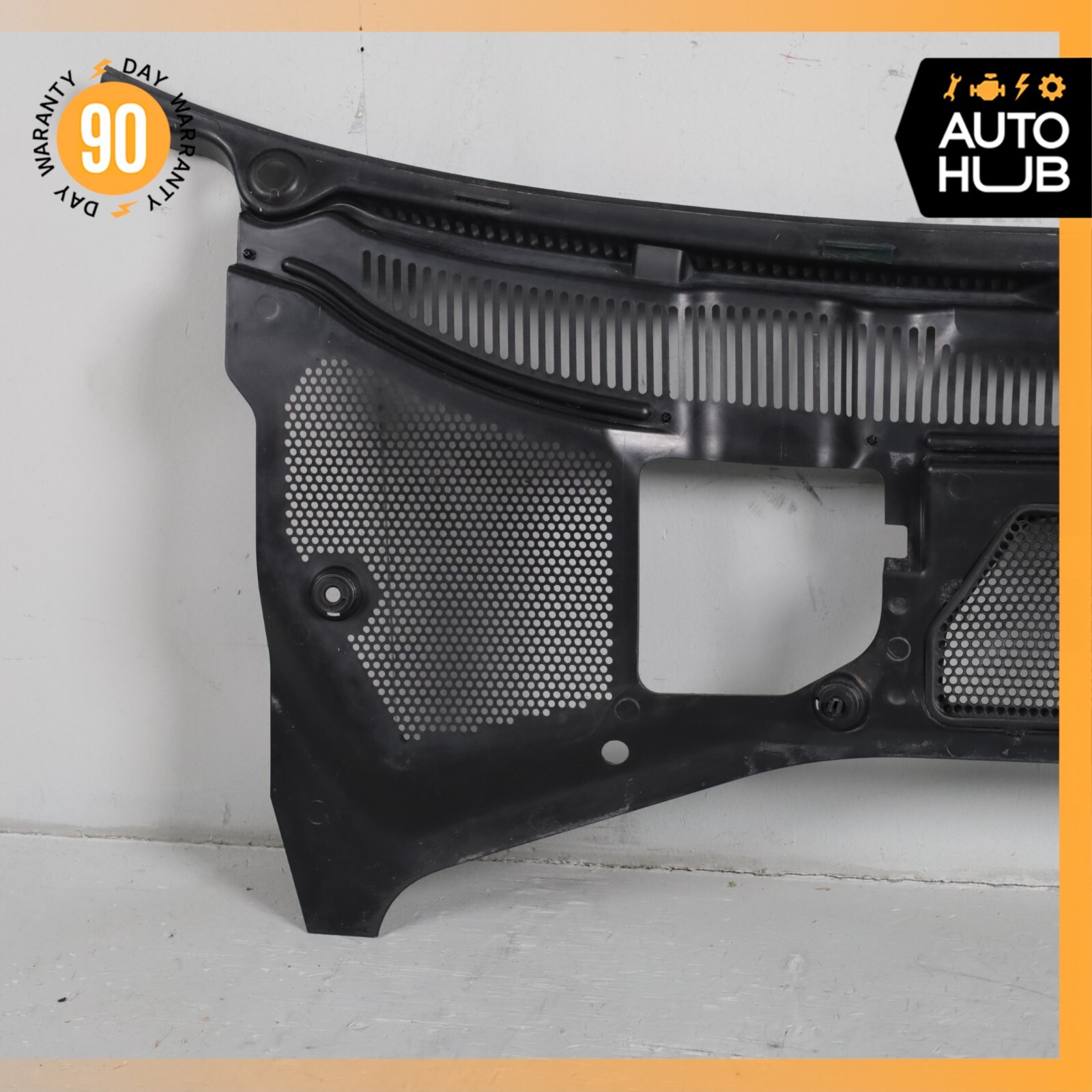 Bentley Continental GT Front Windshield Cowl Panel Trim Cover OEM 81k