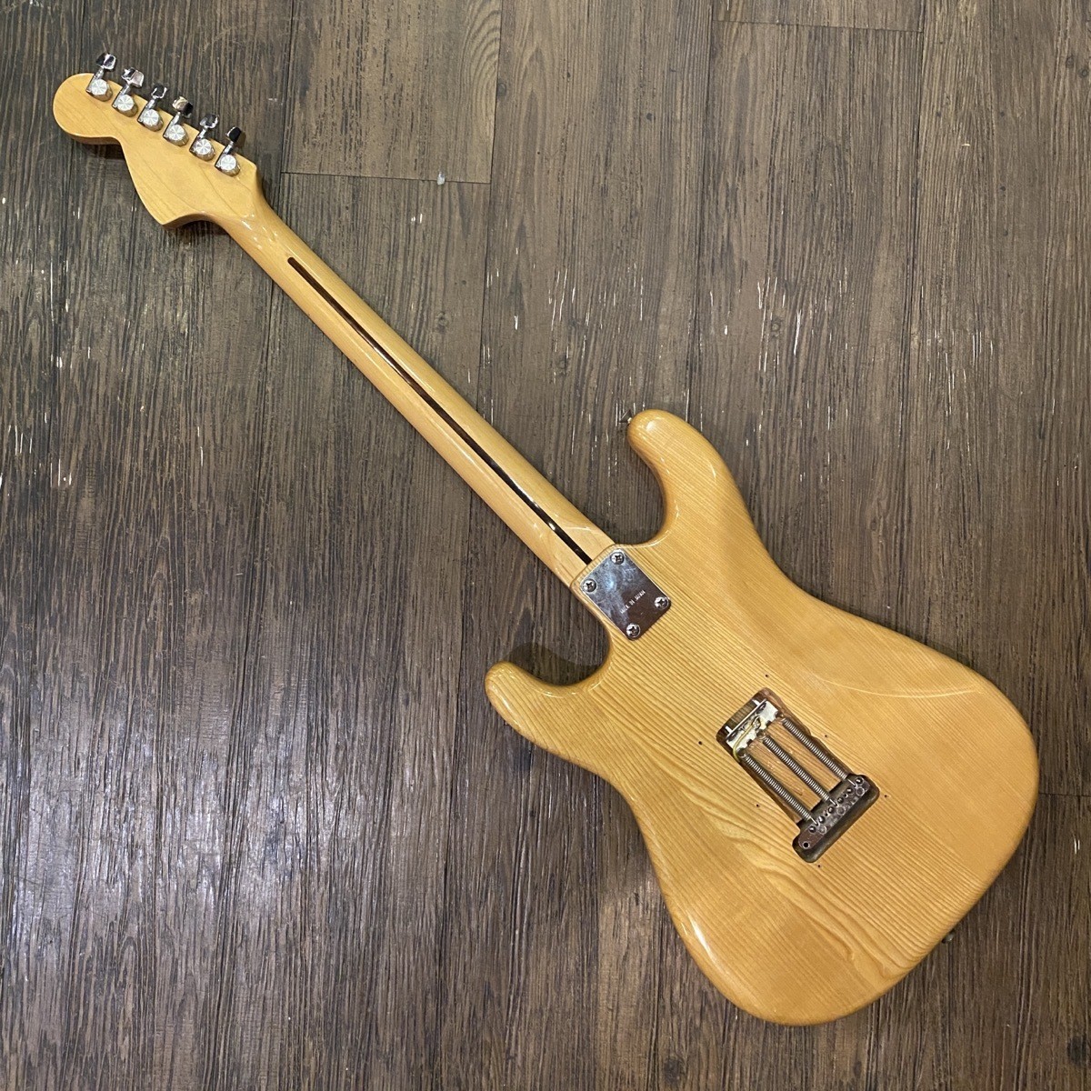 ギター EL MAYA Artist model Stratocaster 1970s Vintage 1970s' El Maya Artist Model Stratocaster Electric