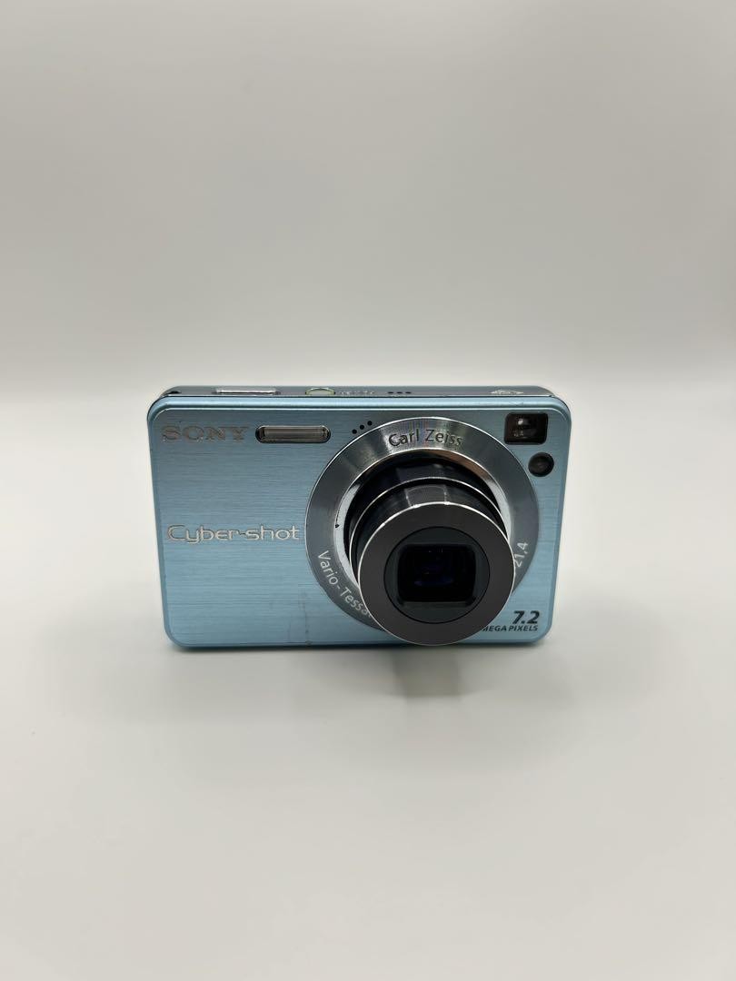 【中古品】SONY　Cyber-shot　DSC-W120　デジタルカメラ Sony Cyber-shot DSC-W120 7.2MP Digital Camera - Silver for