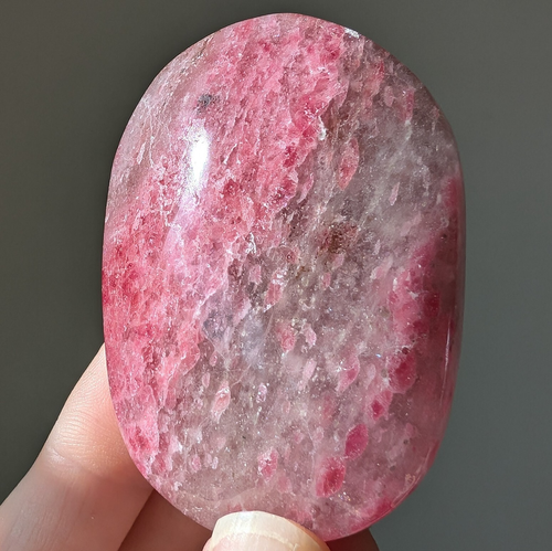 Pink Rhodonite Palmstone Crystal Chakra Gemstone Pocket Reiki | eBay