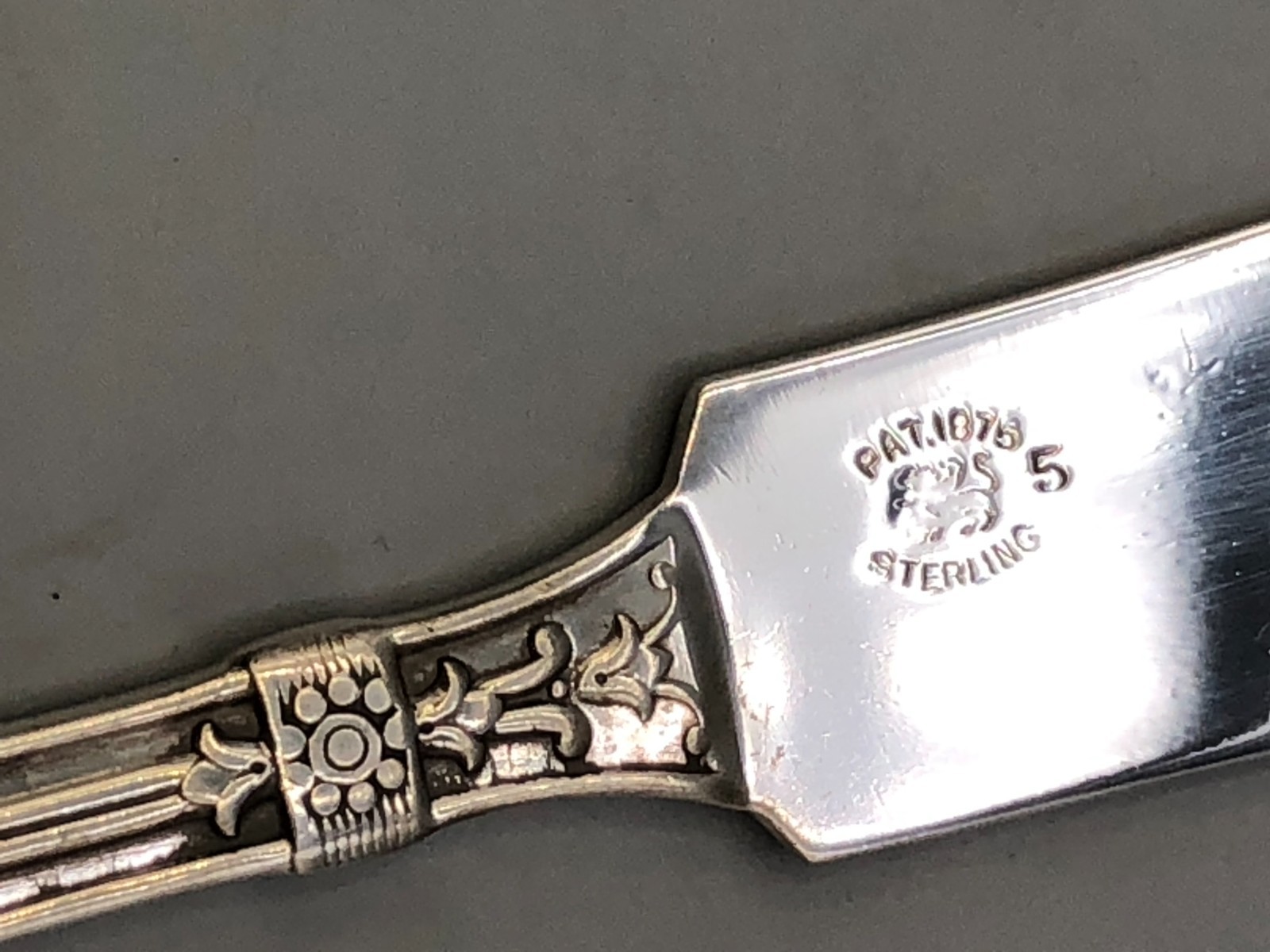 Arabesque by Whiting sterling silver individual Fish / Dessert Knife 7.25"