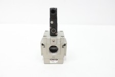 Smc VG342-5DZ-10NA Pneumatic Solenoid Valve 24v-dc 1in Npt 0.9mpa