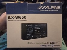 Alpine iLX-W650 7 inch Mechless In-Dash Recei...