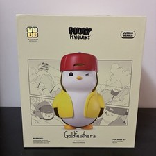 Pudgy Penguins GoldFeathers Vinyl Collectible Figure LE Pudgy Penguin #484