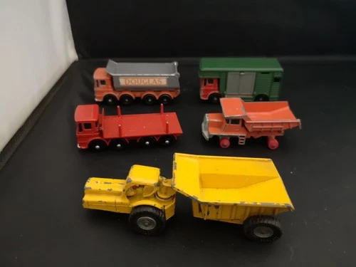 MATCHBOX LESNEY LOT OF FIVE MODELS INC DINKUM DUMPER--Y403