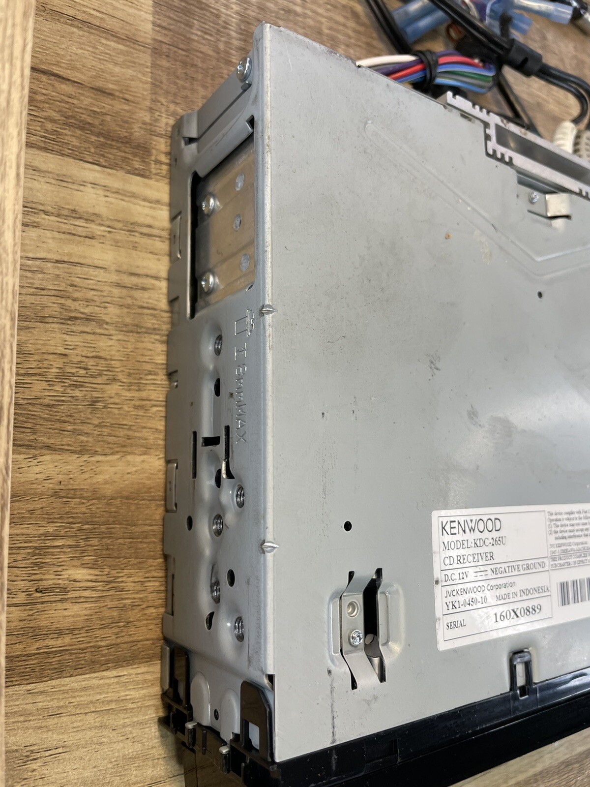 Kenwood Car Stereouse w/CD/iPod/USB/AUX Pandora/iHeart Radio Model