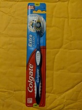 COLGATE EXTRA CLEAN MEDIUM 97 TOOTHBRUSH