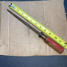 Husky USA 674715 12 In Long Flat Slotted Screwdriver Vintage 3/8” Tip Lifetime