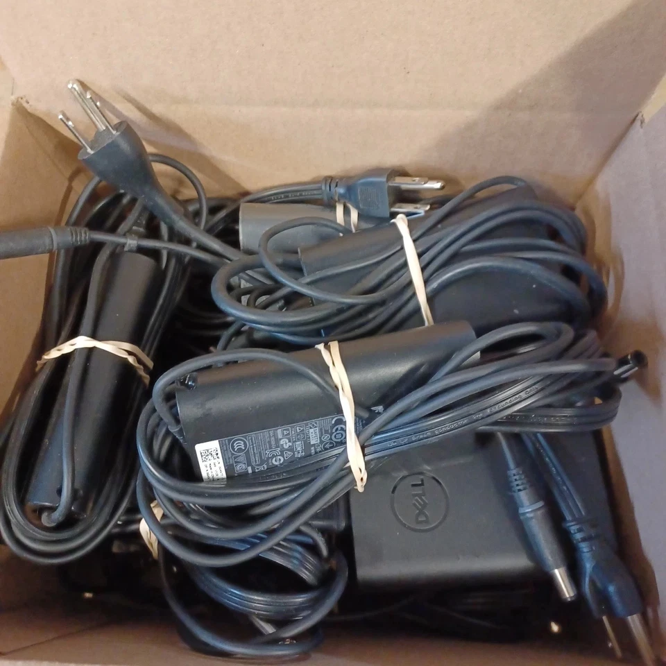 Lote 10 Adaptador CA Dell 65W Fonte de Alimentação 19.5V 3.34A Big Barrel 7.4x5.0mm Fabricante de Equipamento Original - Imagem 4 de 4