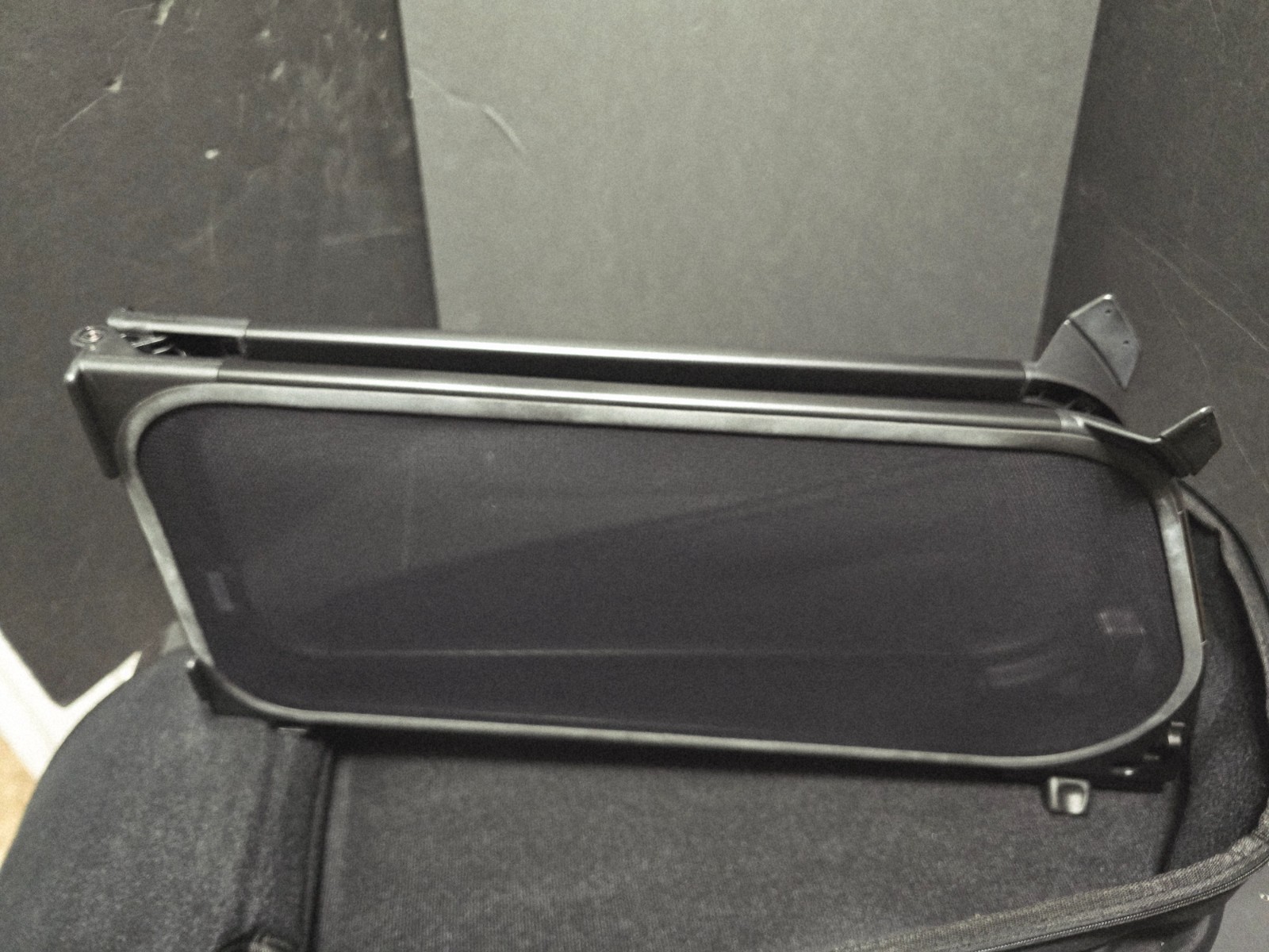 💯💯💯2009-2014 FERRARI CALIFORNIA WIND STOP DEFLECTOR 84743800 OEM WITH CASE