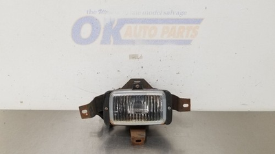 #ad 93 GMC TYPHOON FOG LIGHT LAMP WITH BRACKET LEFT DRIVER $510.00