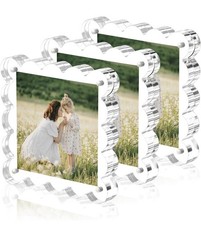 3 Pack Magnetic Acrylic Picture Frame 3.5 Inch Clear Scalloped Photo Frames New