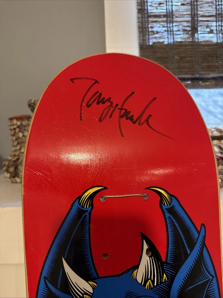 Mazo Birdhouse firmado por Tony Hawk Foto 2 de 4