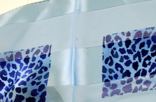 Fine Silk Scarf 10.5" x 52" Adrienne Vittadini Blue Animal Print - Picture 5 of 5