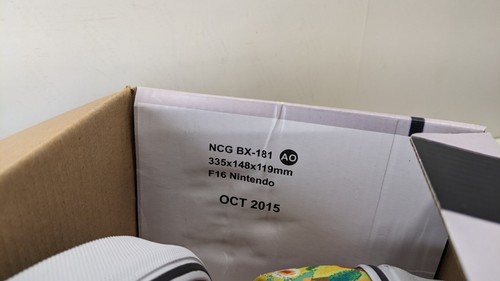 Größe 9,5 - VANS Nintendo x Authentic Super Mario Bros RARE NINTENDO NES BOX - Bild 12 von 16