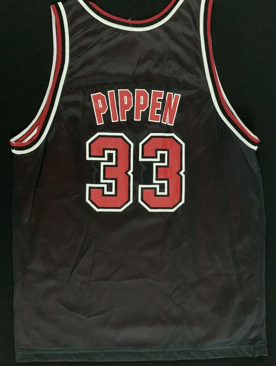NWT Champion Scottie Pippen Chicago Bulls #33 Black / Red NWT Champion Scottie Pippen Chicago Bulls #33 Black / Red