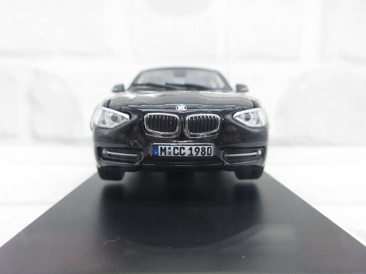 激安超安値 PARAGON 1:43 BMW Car Model Sapphire Black 125i F20 Series 1 乗用車