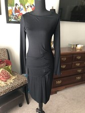 Black long sleeve dress. Ruched Front Bodycon fit. no Zipper. stylish size small