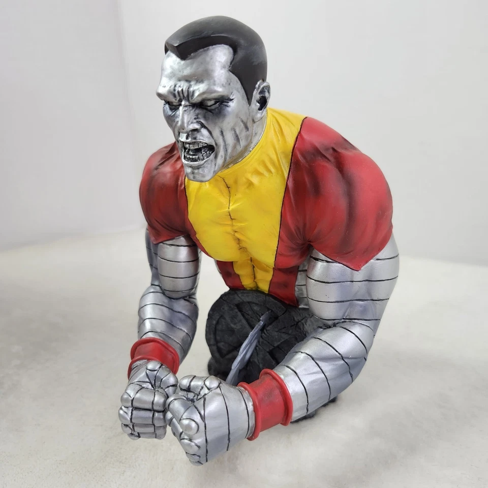 Figura 2005 Diamond Select Marvel X-Men Colossus busto resina 6,5 pulgadas Foto 2 de 4