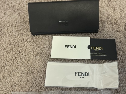 Specchio Fendi Force FF M0105/S 807MD nero-oro/argento logo FF - Foto 5 di 7