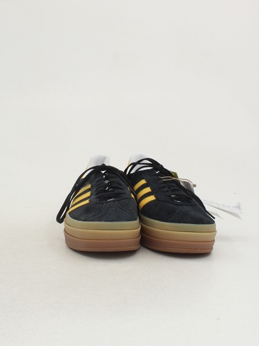 Baskets Adidas homme UK 9 noires à prix réduit rayées 100% autres
