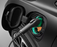 2022-2023 Chevrolet Bolt EUV Illuminated Charging Port Housing 42721897 OEM GM