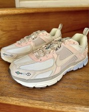 Nike Vomero 5 Sneakers Soft Pearl Washed Coral Size 7Y