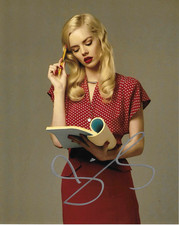 * SAMARA WEAVING * signed 8x10 photo * HOLLYWOOD * COA *