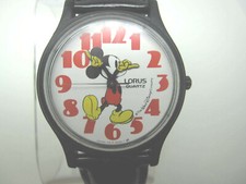 Vintage Mickey Mouse Quartz WR Analog 36mm Dial Watch C757 V515-8000