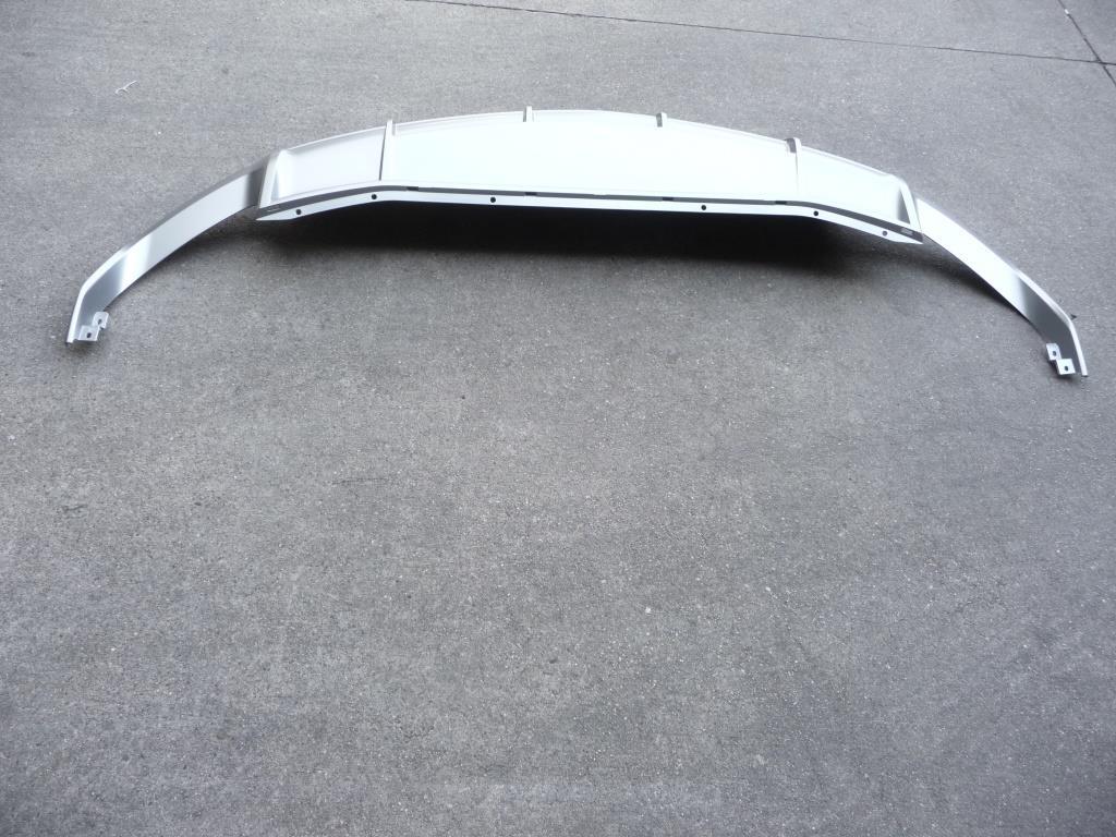 2019-2023 Lamborghini URUS Rear bumper Lower Diffuser 4ML807539 OEM NEW