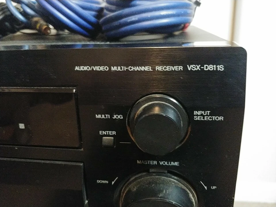 Pioneer VS-D811 Audio Video Multi-Channel Home Theater Receiver Tested - Image 2 of 4