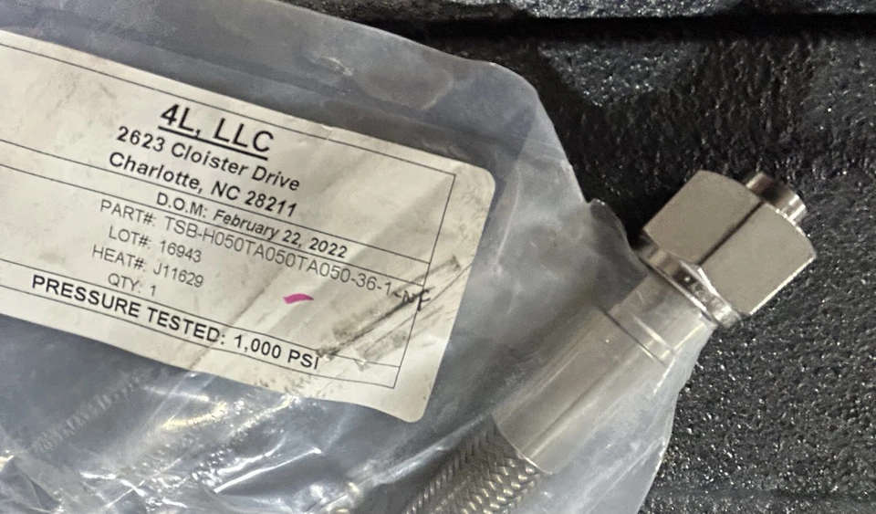 Manguera de acero inoxidable de alta presión 4L LLC TSB-H050TA050-36-1, 1/2 pulgada 36 pulgadas, Foto 4 de 4