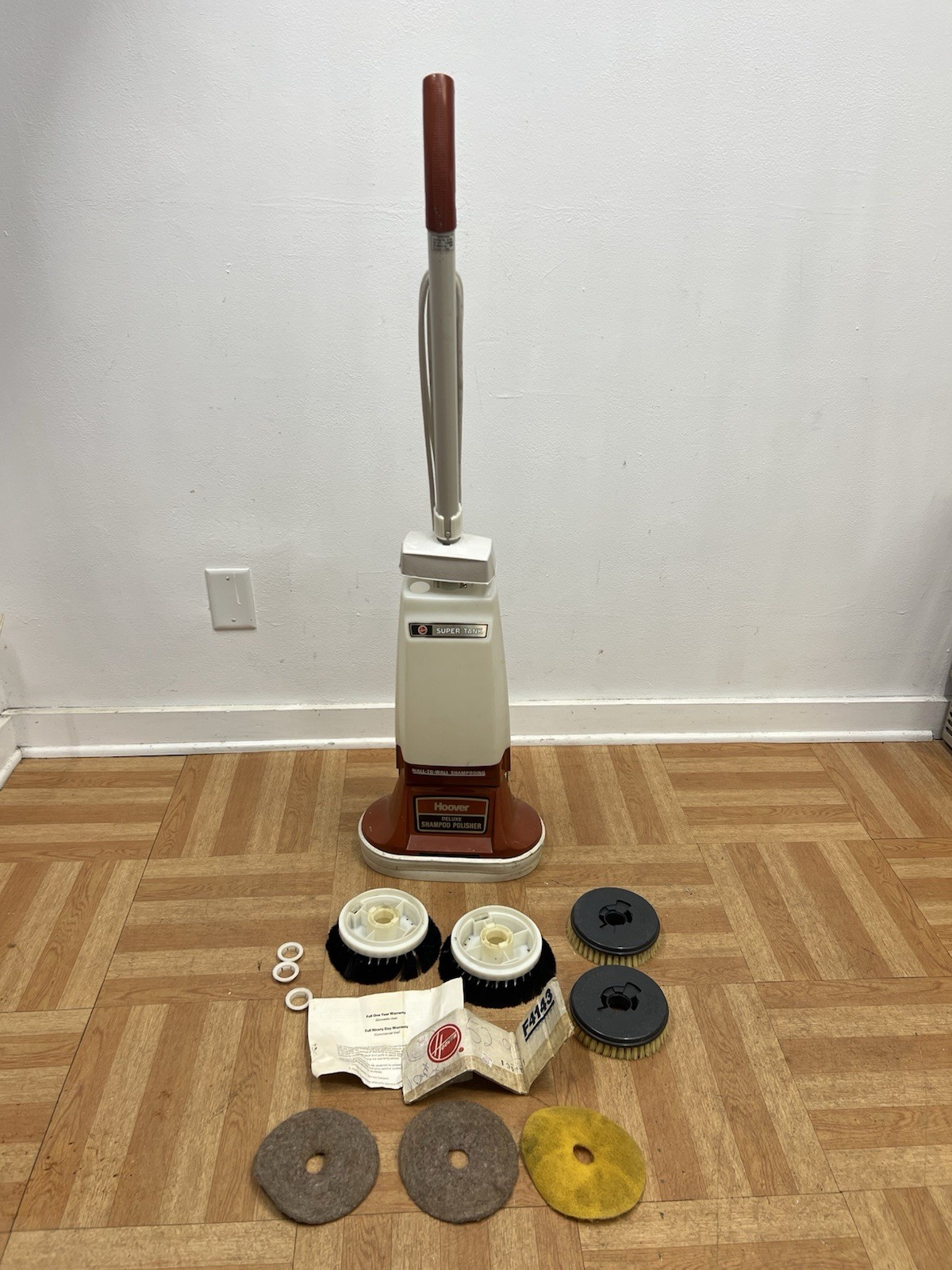 Vintage HOOVER FLOOR SCRUBBER Shampoo Polisher w Brushes buf